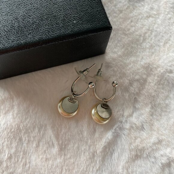Chanel Off White Cream Pearl CC Silver Dangly Earrings With Box - Picture 3 of 5